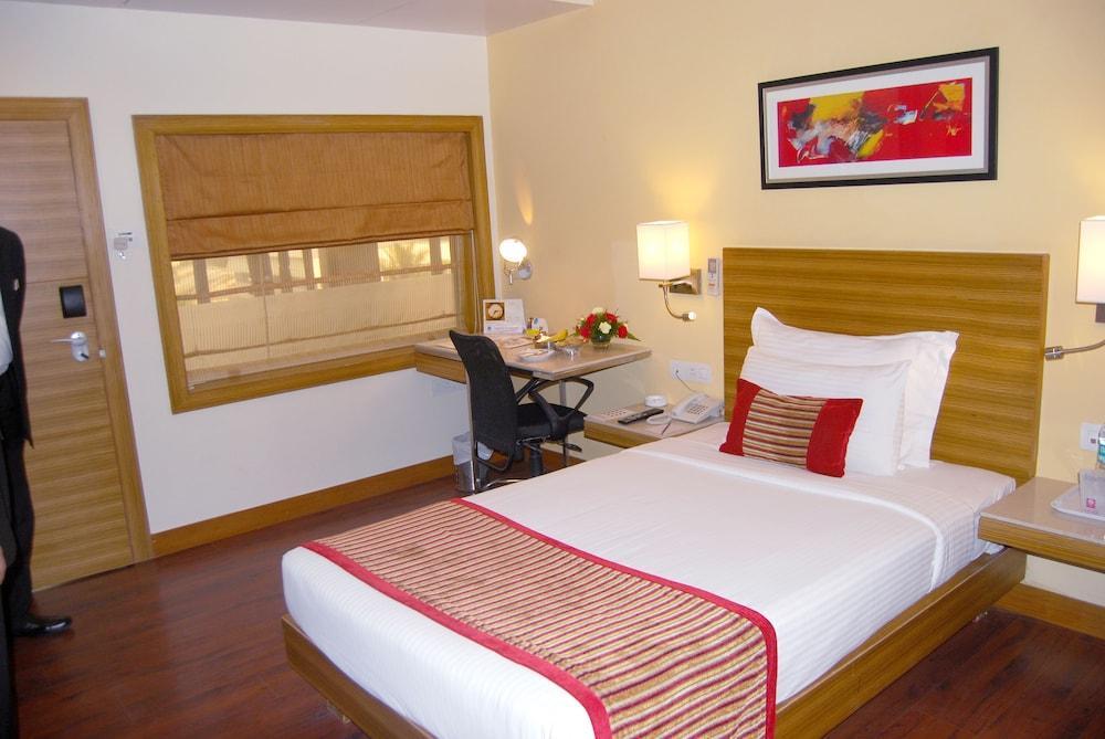 Hotel Heritage Formerly Known As Comfort Inn Heritage Bombay Eksteriør billede